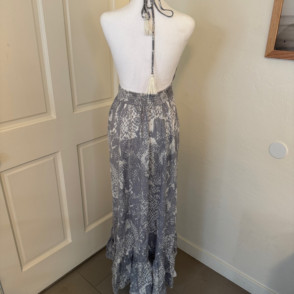 Halter tie maxi dress - Picture 5 of 8
